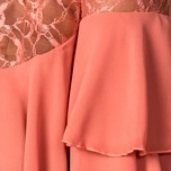 LAYERED RUFFLE LACE CROP TOP ROSE - Picture 4 of 7